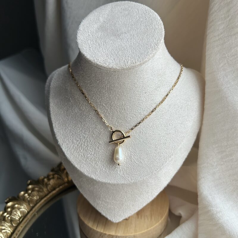 Baroque Freshwater Pearl Toggle Pendant Necklace